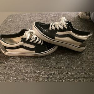 Vans Shoes Size 9.5
